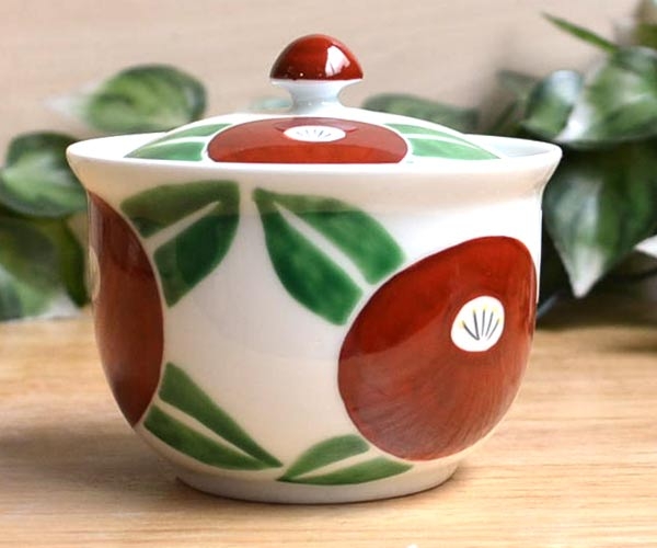 有田焼入れ物 椿